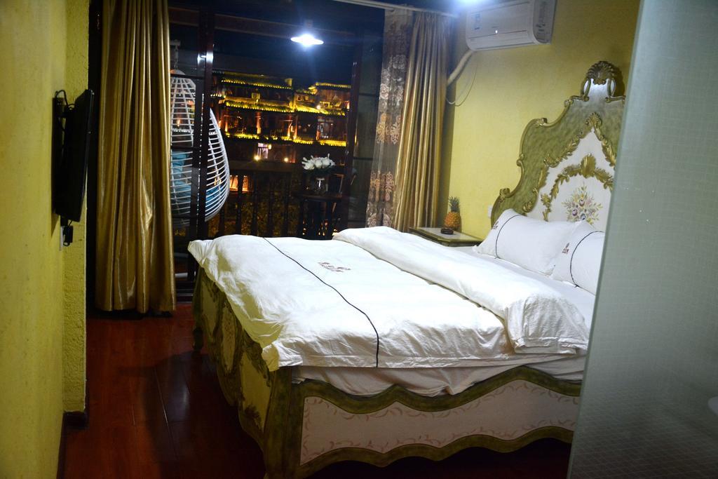 Fenghuang 1St Apartment Εξωτερικό φωτογραφία