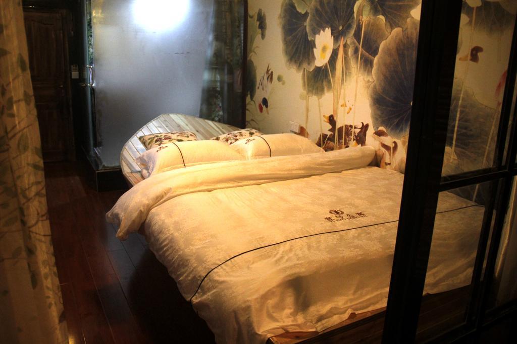 Fenghuang 1St Apartment Εξωτερικό φωτογραφία