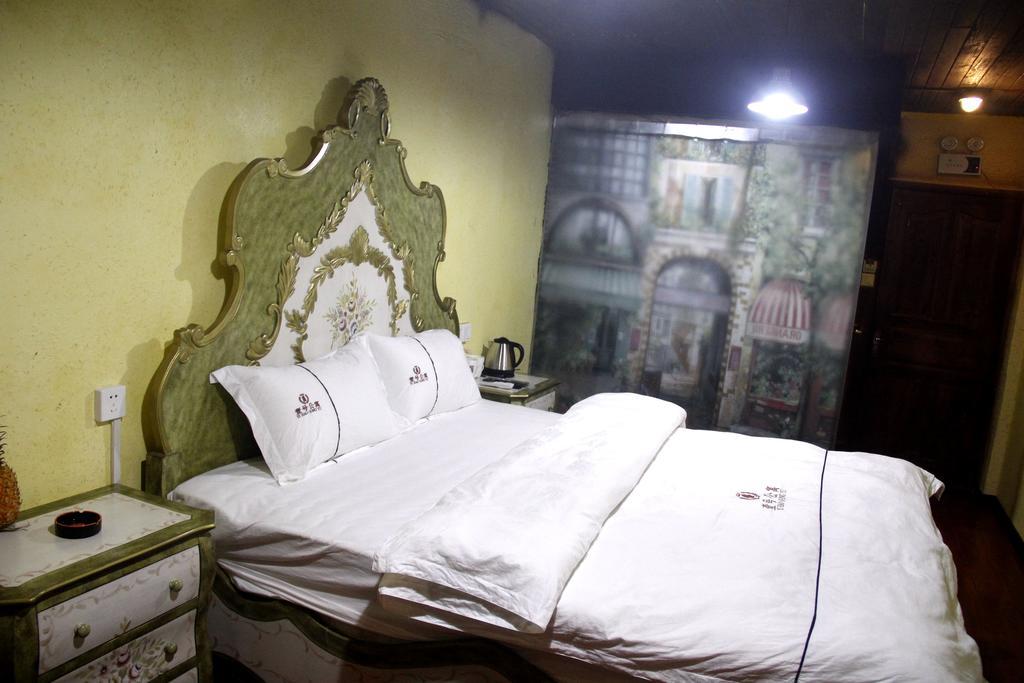 Fenghuang 1St Apartment Εξωτερικό φωτογραφία