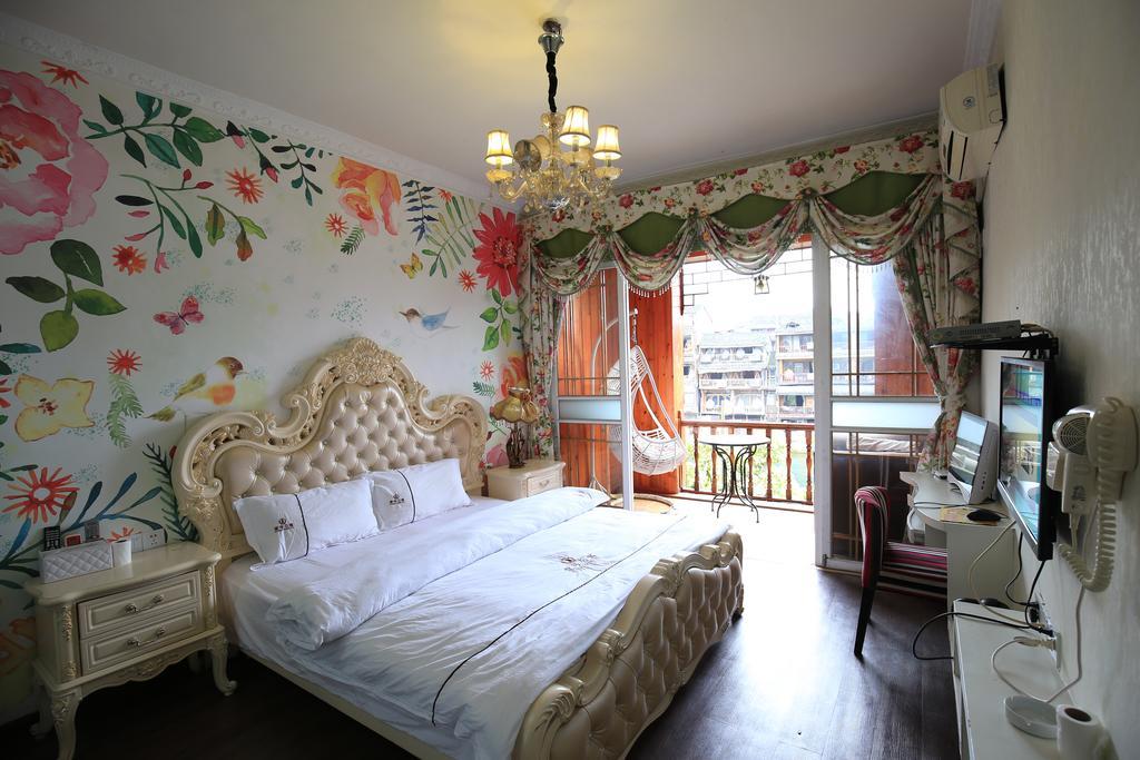 Fenghuang 1St Apartment Εξωτερικό φωτογραφία