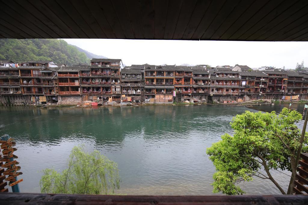 Fenghuang 1St Apartment Εξωτερικό φωτογραφία